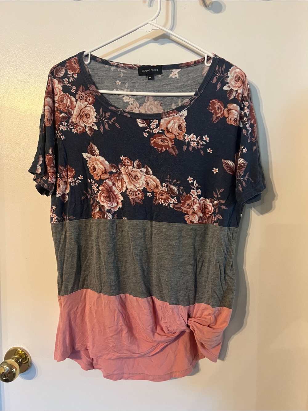 Warehouse Navy Floral Colorblock Short Sleeve Top with Gray & Pink Panels
